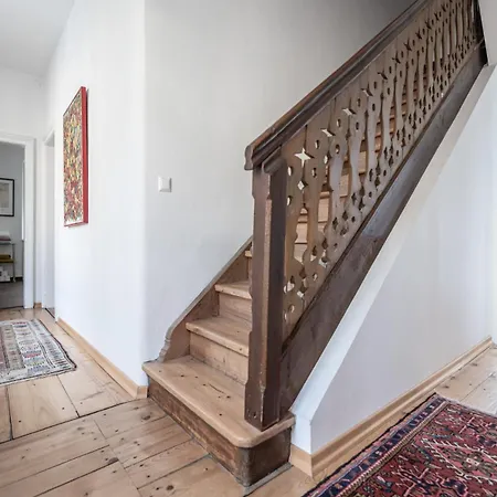 Domitian 2 ميلستاف