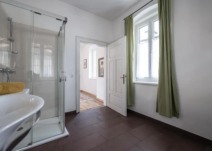 Domitian 2 Apartmán *